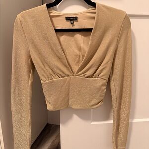 Dynamite Gold Shimmer Cropped V-Neck Long-Sleeve Top